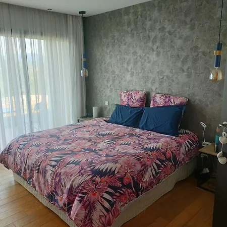 Villa Contemporaine Avec Jacuzzi Et Vue Imprenable *